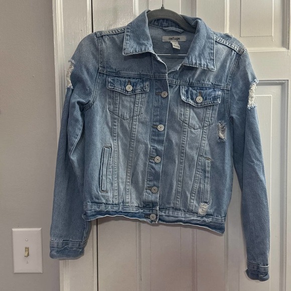 Refuge jean jacket - Picture 1 of 3